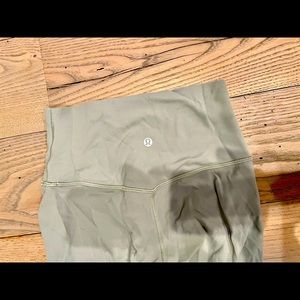 Lululemon align pant size 4